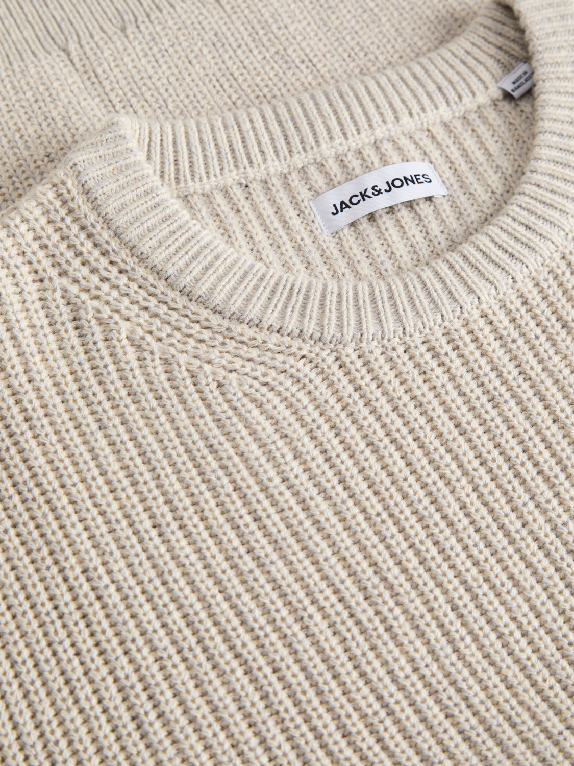 model_shot-detail